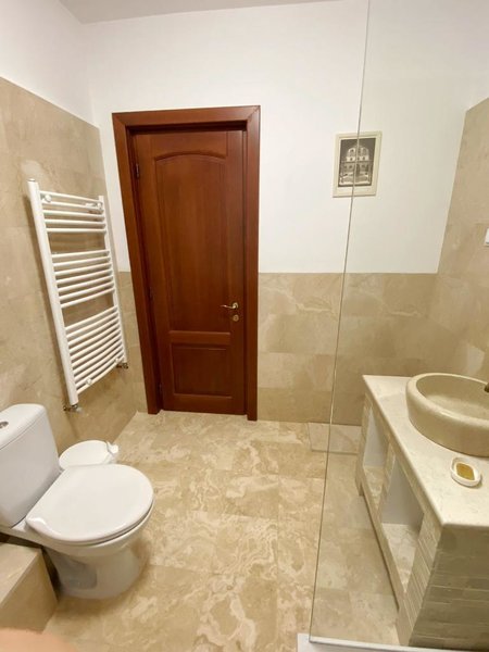 Eroii Revolutiei, 2 camere in Vila, la 6 min. pana la statia Metrou